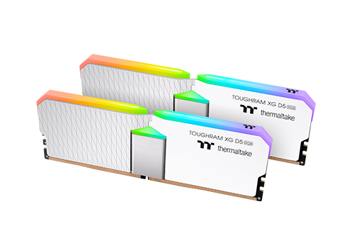 TOUGHRAM XG RGB White DDR4